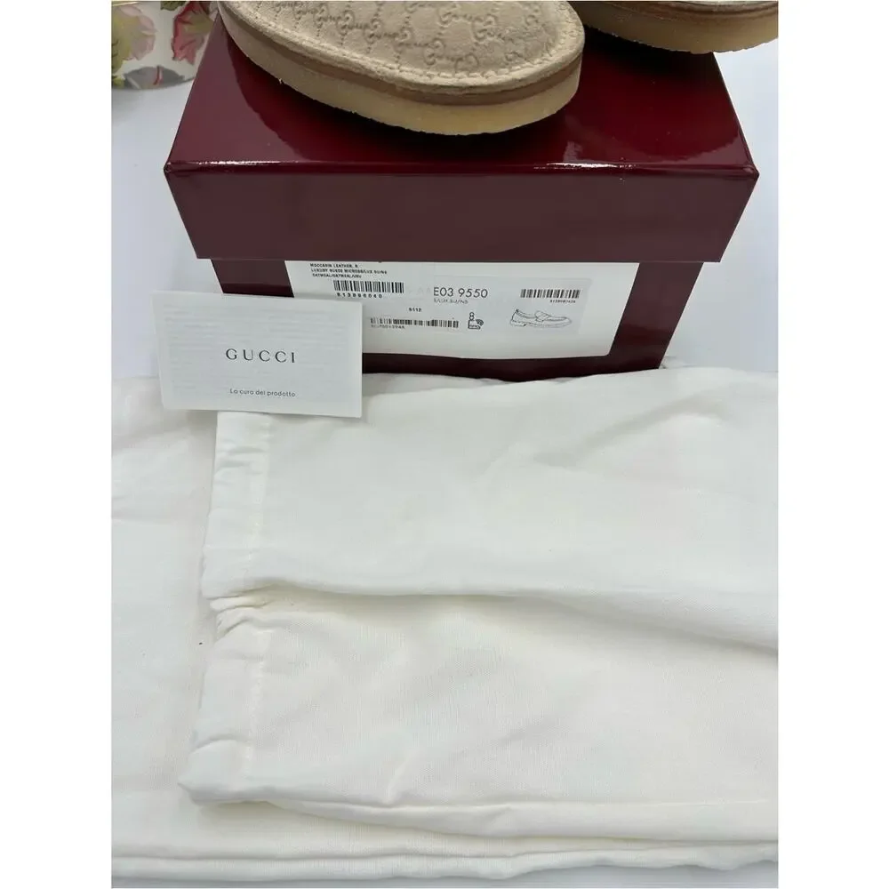 Gucci Men's oatmeal Suede GG Logo Penny Loafers size 8 made in Italy